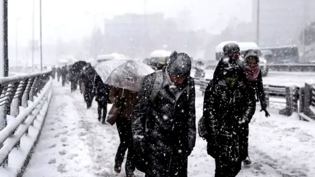 Meteoroloji uyardı: Cuma ve Cumartesi 26 ile kar geliyor