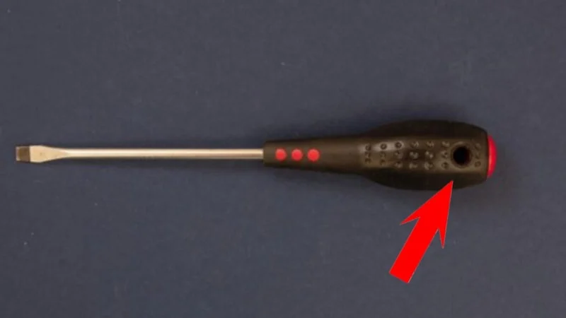 Tornavida Sapındaki Delik: Bir “Kaldıraç” Mucizesi