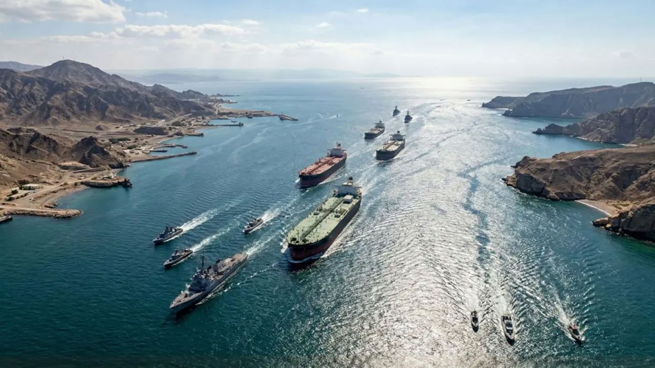 Hürmüz Boğazı yeniden kapatıldı